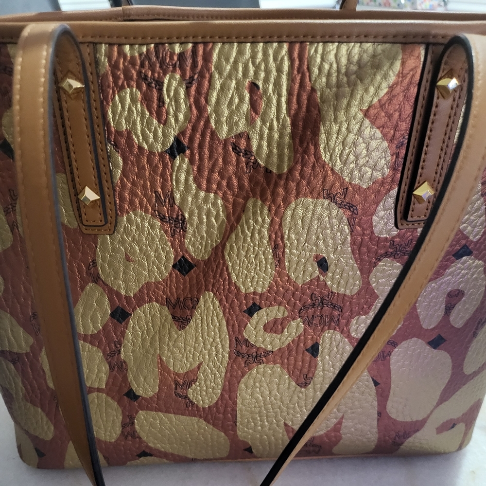 Tote